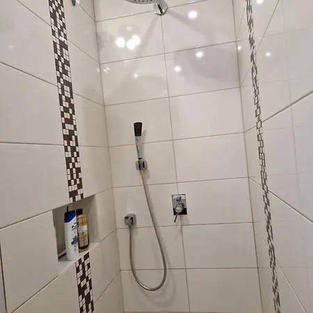 Granatowy Odpoczynek Pogorze