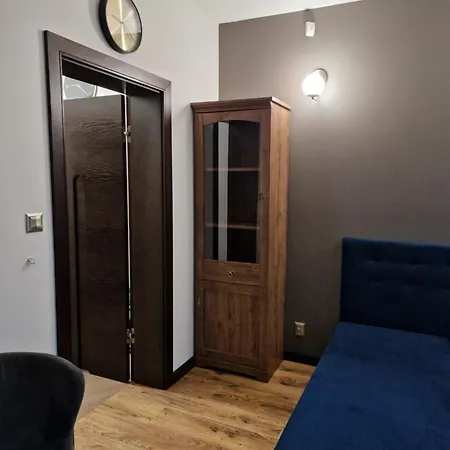 Granatowy Odpoczynek * Pogorze