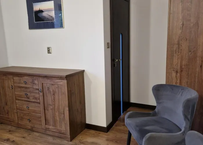 Granatowy Odpoczynek - Wies * Pogorze